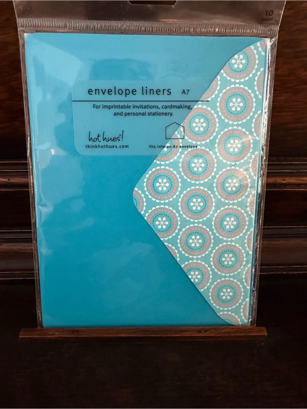 Bundle of 4️⃣8️⃣ Gartner Folded Note Cards, Envelopes, & Envelope Liners - NEW!